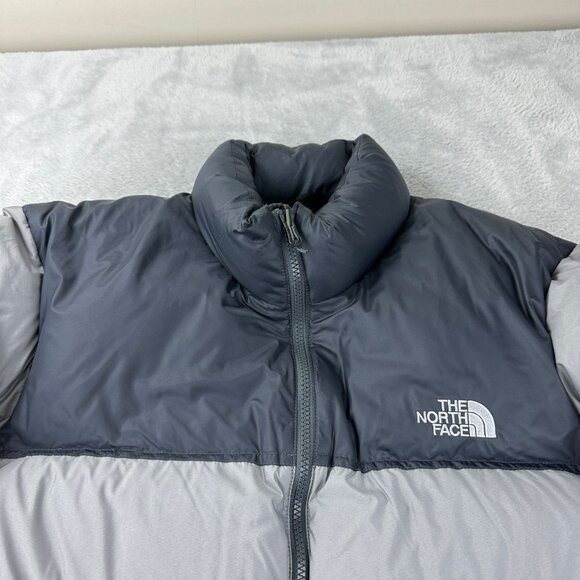 The North Face 700 Grey Down Puffer Men''s Size L - Picture 10 of 15